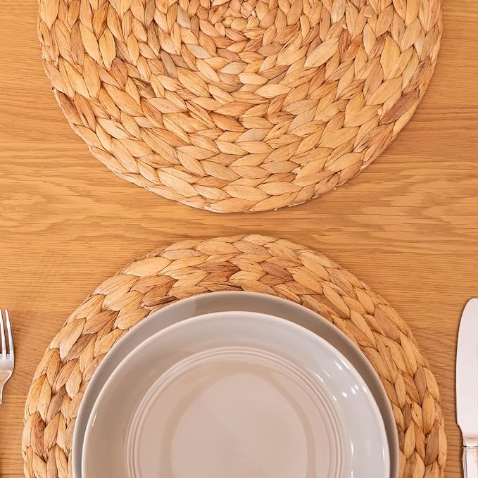 6 Pack, Round Woven Placemats, Natural Water Hyacinth Place mats, Braided Straw Table Mats for Dining Table, Christmas Placemats Set of 6 (15 inch)