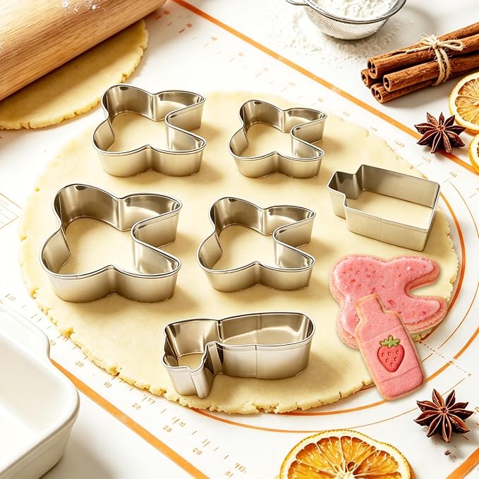 6 Pieces Tooth Cookie Cutters Set, Stainless Steel Dental-Themed Biscuit Molds Includes Teeth, Toothpaste, Toothbrush for Baking, Dental Party, Kids Birthday, Dentist Appreciation, Halloween Treats