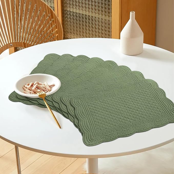 HOMBYS Quilted Placemats Set of 6 Washable-13x18 inches Rectangular Placemats for Kitchen Table-100% Cotton Fabric Rectangular Table Mats, (Emerald Green)