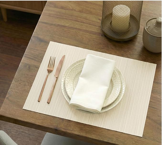 AHHFSMEI Placemats Set of 6 Woven Vinyl Non-Slip Heat Resistant Stain Resistant Easy Clean Place mats for Dining Table(Beige)