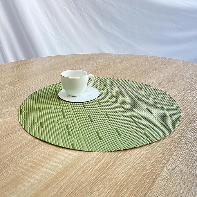 Round Placemats Set of 4 Woven Table Mats Washable Non-Slip Place Mats 13.8 Inch for Christmas Decoration Home Wedding Party,Green