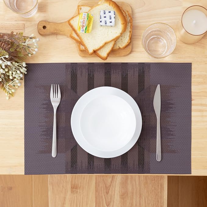 Winknowl Placemats Set of 8, Heat Resistant Stain Resistant Woven Vinyl Insulation Place mats, Durable Washable Elegant Table Mats for Kitchen Dining Table Decor (Geometric Purple)