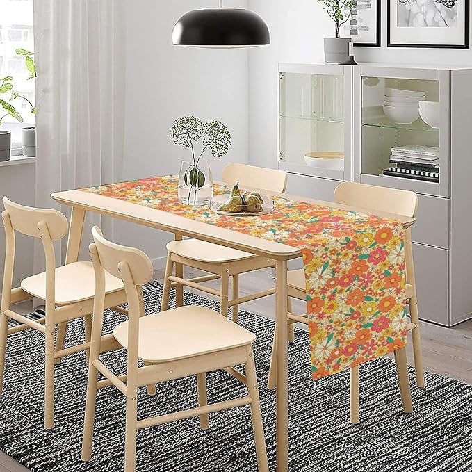 Retro 70s Floral Table Runner,Vintage Hippie Summer Groovy Daisy Flower Dinner Runner for Home Kitchen Dining Table Party Holiday Decor 13x70 Inch