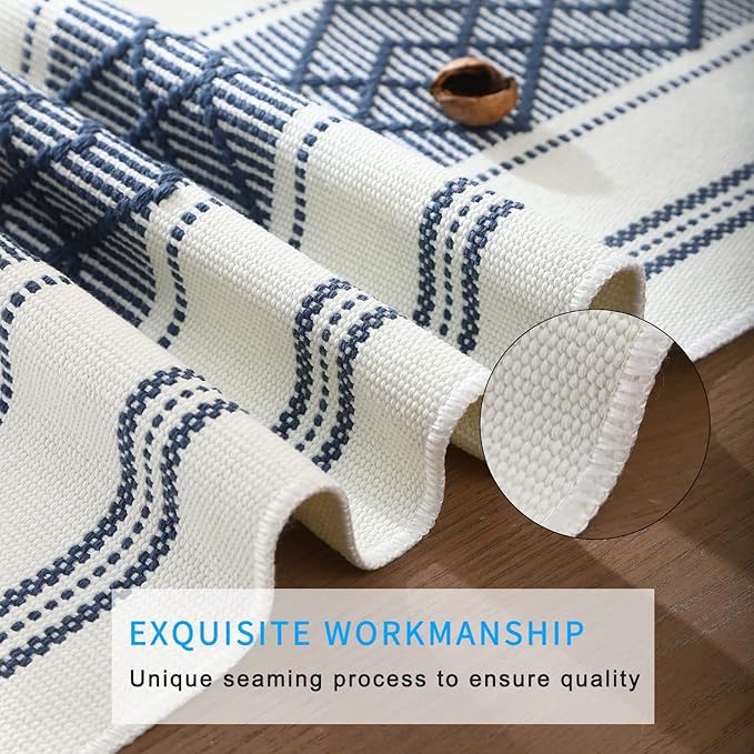 Elegant Thick placemats for Dining Table Decor Farmhouse Heat Resistant Table Place mats Set of 4 Quality Woven Cloth Placemats Washable Dinner mats (Navy Blue, 4)