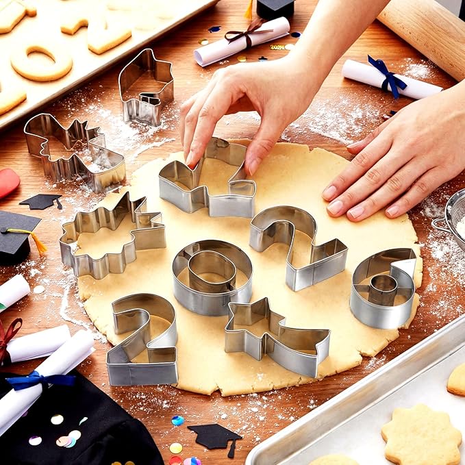 Zhehao 9 Pcs 2026 Graduation Cookie Cutters Set Graduation Gown, Cap, Diploma, Star Sash, Number "2026", Medal, Stainless Steel Cookie Cutters for Baking Homemaking Senior Celebration Party Supply
