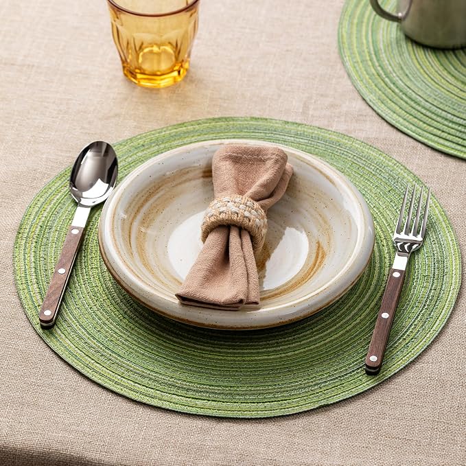 Round Placemats Set of 8 Woven Placemats Washable Braided Table Mats for Dining Table Heat Resistant Non-Slip Circle Place Mats(Green)