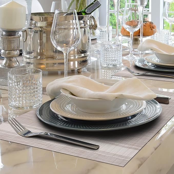 Winknowl Placemats Set of 6, Heat Resistant Non-Slip Vinyl Woven Table Mats for Dining Table, Washable Durable Elegant Place Mats for Kitchen Indoor/Outdoor Use (Beige White)