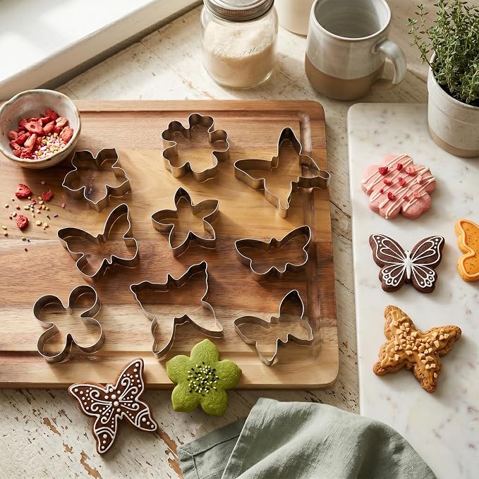 9 Pcs Butterfly and Flower Cookie Cutter Set, Stainless Steel Cookie Cutters Baking Tool for Homemaking Cookie Biscuits Dough
