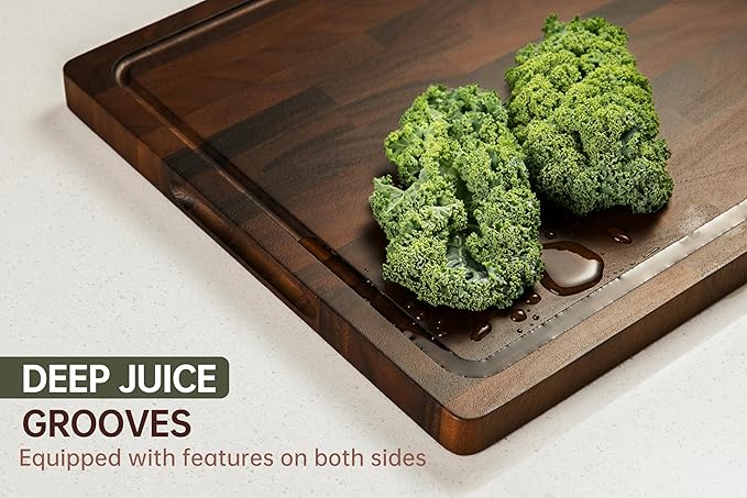 THETCHRY Walnut Cutting Boards For Kitchen, End Grain Wooden Cutting Board with Handle, Chopping Board Double Sided Charcuterie Boards For Meal Prep & Serving with Gift Box（Black Walnut）17”X13” X1”