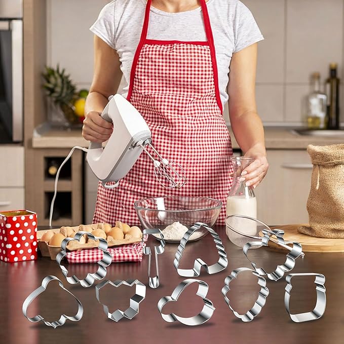 9 PCS Bee Cookie Cutters Set, Stainless Steel Honeycomb Honey Jar Flower Shaped Cookie Cutter Honeybee Biscuit Cutters Molds Baking Molds for DIY Crafts Spring Bee Party Homemade Treats Baking