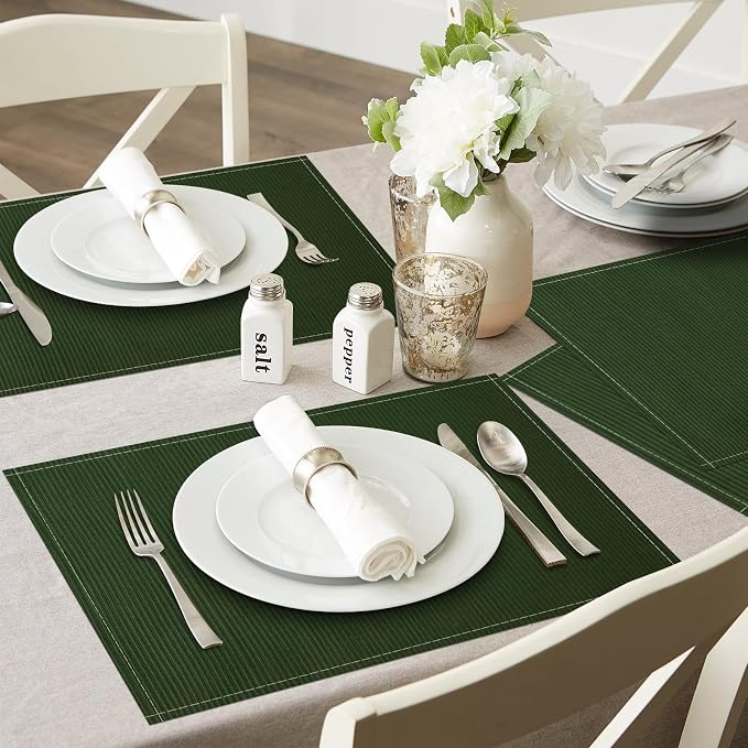 Niviy Dark Green Christmas Placemats Set of 4, 12x18 Inch Washable Easy to Clean Heat-Resistant Anti-Skid Grey Placemats for Holiday Party Kitchen Dining Room Decoration