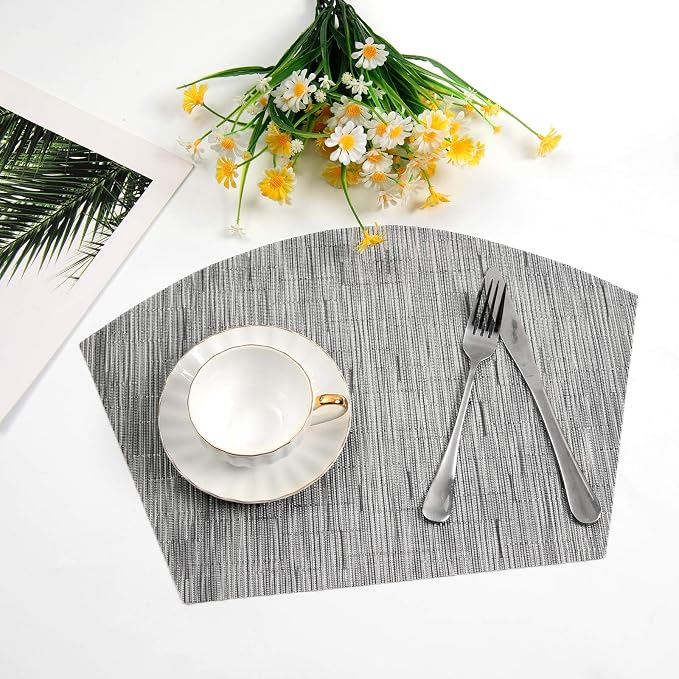 SHACOS Small Round Table Placemats Wedge Placemats with Centerpiece Round Placemat PVC Woven Table Mats Washable (7,Silver Grey)