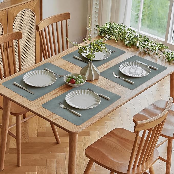 Vinyl Placemats Set of 4-12x17 Inch - Heat Resistant Washable Place Mats Waterproof Non-Slip Wipeable Table Mats for Dining Table Decor, Indoor/Outdoor Plastic Mat