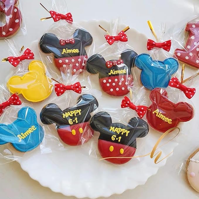 Mouse Kitty Winnie the Pooh Cookie Cutter Set Stainless Steel Sandwich Biscuit Fondant Cutters for Kids DIY Lunchbox Bento Box Fruit Cutters Cake Decoration, Pack of 12 (Cartoon Cookie Cutters Set)
