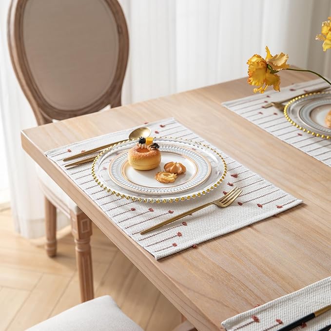 Placemats Set of 6 for Dining Table Fall Décor, Woven Cloth Place Mats for Farmhouse Kitchen Tabletop, Handcrafted Machine Washable Cotton Table mats 13 x 19 Inch, Black and Beige