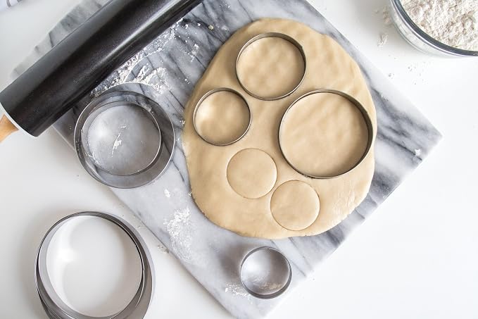 Fox Run, 1 x 6 x 6 inches, Round Cookie Cutter Set