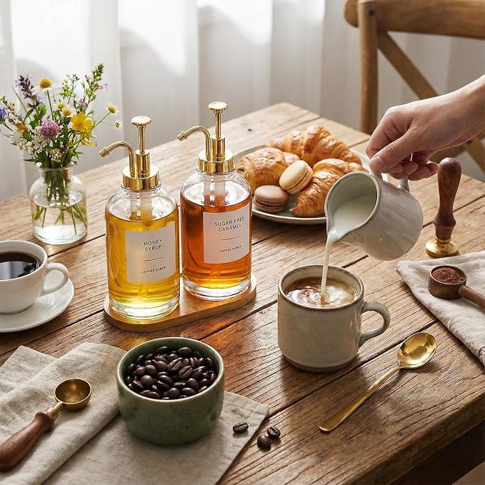 Remerry 2 Pcs Coffee Syrup Dispenser 16.9oz 500ml Glass Syrup Dispenser with 4 Spoons, 36 Labels and Bamboo Tray, Glass Bottles with Pump for Coffee Accessories(Golden)