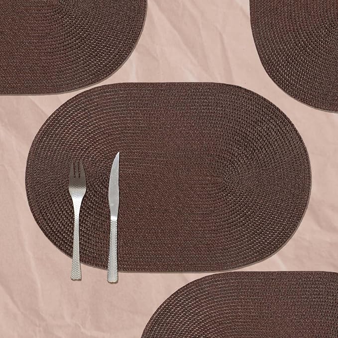 AHHFSMEI Placemats Set of 4 for Dining Table Washable Woven Non-Slip 18x12 inches Placemat Heat-Resistant Durable Table Mats for Dining Table Easy to Clean (Oval Brown, 4)