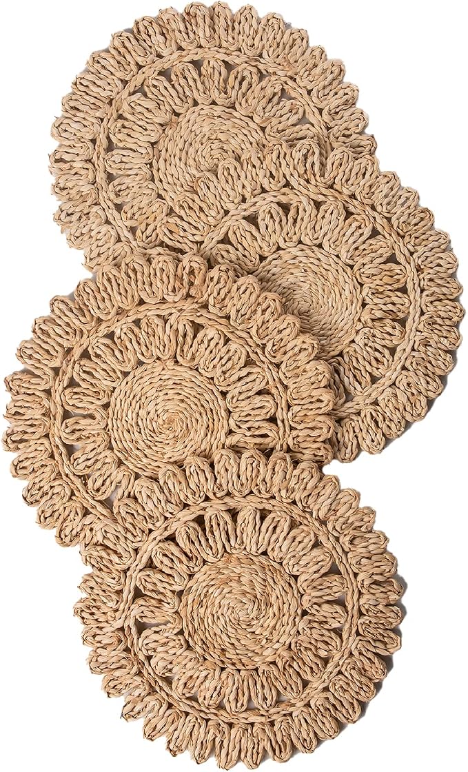 Laquedecraft 13.8" Set of 4 Round Corn Husk Placemats | Boho Woven Rattan Table Mats | Farmhouse Wicker Spring Plate Chargers, Seagrass for Wedding, Party, Christmas, Events