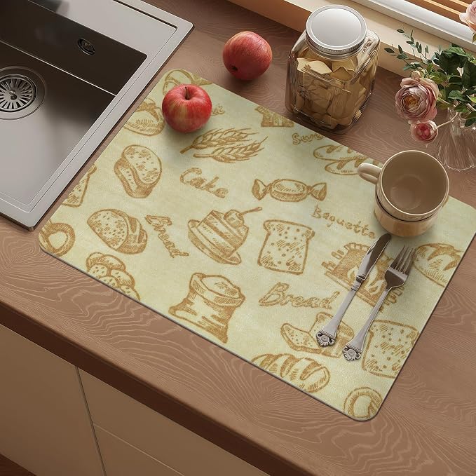Vinyl Placemats Set of 4-12x17 Inch - Heat Resistant Washable Place Mats Waterproof Non-Slip Wipeable Table Mats for Dining Table Decor, Indoor/Outdoor Plastic Mat