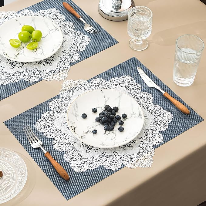 BACKTOEDEN Placemats Set of 4 Heat Resistant Washable Wipeable Placemat Woven Non-Slip Foldable Vinyl/Plastic Place Mats Indoor/Outdoor Mat Kitchen Dining Table Pad, White Snowflake & Blue