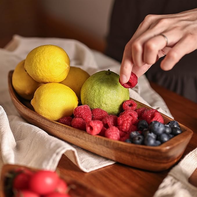 Lucky Boat Serving Tray, Acacia Solid Wood Interesting Shape Plate for Serving Desserts, Fruit, Snack and House Ornament,Key Tray,Functional and Storage Decorative Bowl。(M)