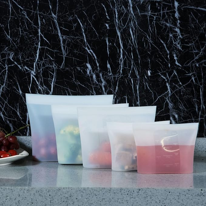 Winrock Reusable Silicone Food Storage Bag, for Microwave, Oven, Fridge, Freezer & Sous Vide Zip Sealed Containers (2 Middle size 32oz 1000ml)…