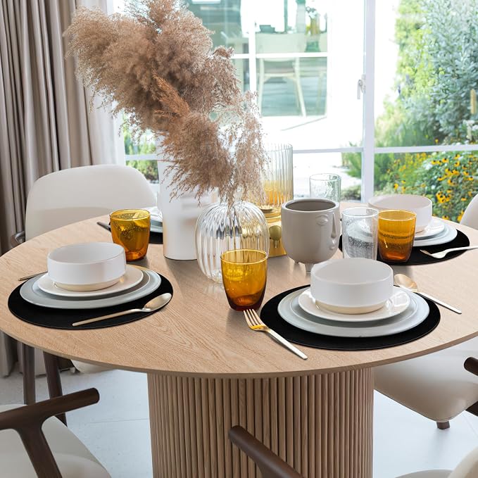 ADRIMER Placemats, Heat Resistant Round Placemats Set of 12 Washable, Waterproof Table Mats, Wipeable Faux Leather Place Mats for Kitchen, Dining Room, Black
