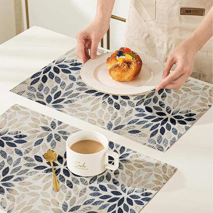 Snycler Table Runner Navy Blue Dahlia Pinnata Flower Table Runners Modern Elegant Pompon Farmhouse Geometric Table Center White Linen Decor for Home Dining Party Entrance (12x18 Inch,Set of 4)