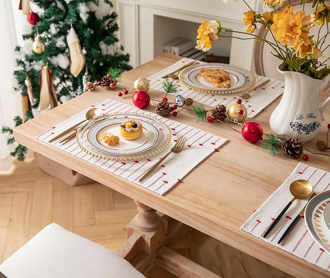 Valentines Placemats Set of 4 for Dining Valentine's Day Decorations, Woven Cloth Red Place Mats for Farmhouse Kitchen Tabletop, Handcrafted Machine Washable Cotton Table mats 13 x 19 Inch