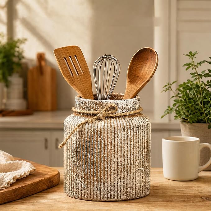 Utensil Holder, Farmhouse Vase,Ceramic Vintage Rustic Terracotta Vase, 7.1 Inch for Home Decor, Living Room, Bookshelf, Bedroom, Bathroom, Kitchen,Ideal for Modern Home Decor,Rust