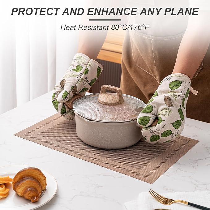 CADONO Placemats Set of 4 Washable Indoor/Outdoor Vinyl Place Mats for Dining Table Durable Non-Slip Heat Resistant PVC Weave Table Mats（Simple Style-Light Brown）