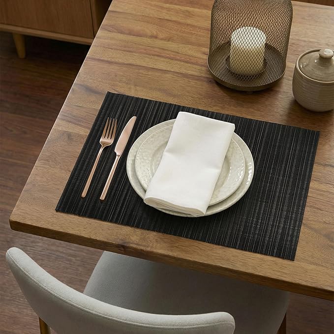 AHHFSMEI Placemats Set of 6 Woven Vinyl Non-Slip Heat Resistant Stain Resistant Easy Clean Place mats for Dining Table(Black)