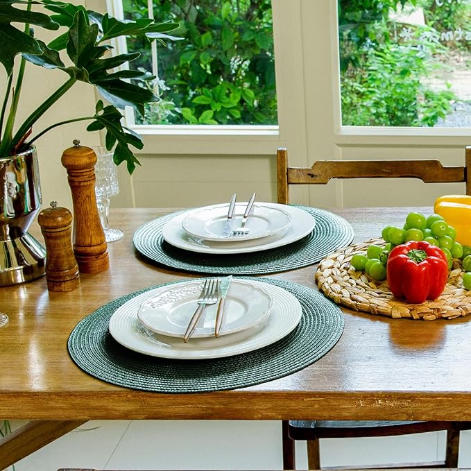 FunWheat Round Braided Placemats Set of 4 Table Mats for Dining Tables Woven Washable Non-Slip Place mats 15 inch(Black Green,4pcs)