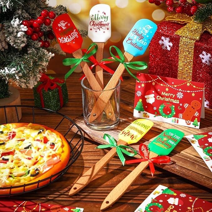 Newtay 20 Sets Christmas Silicone Spatula Cake Spatula Bulk Cooking Scraper with Wooden Handle Xmas Greeting Card Ribbon for Christmas Decoration Holiday Gifts Kitchen Party Favors (Classic Style)