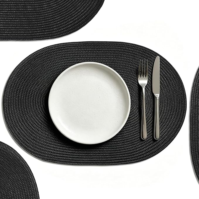 AHHFSMEI Placemats Set of 6 for Dining Table Washable Woven Non-Slip 18x12 inches Placemat Heat-Resistant Durable Table Mats for Dining Table Easy to Clean (Oval Black, 6)