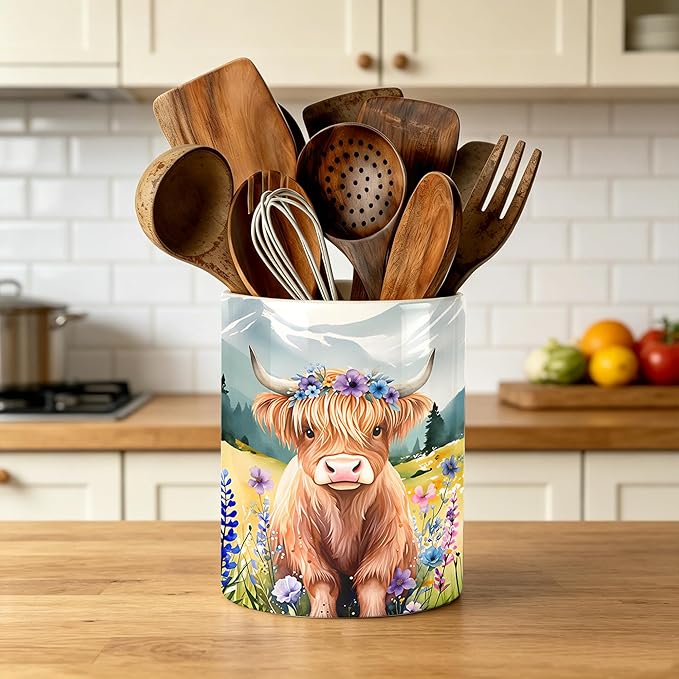 Highland Cow Utensil Holder, Cows Ceramic Kitchen Utensil Holder, Utensil Crock for Home Kitchen Countertop Storage Organizer Container, Large Holder for Spatulas, Spoons, Kitchen Counter Decor, 6"