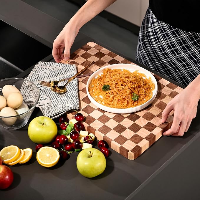 Wood Cutting Board for Kitchen,Dishwasher Safe Checkered Chopping Board with Juice Groove& Handles Thick Wooden Board for Meat Vegetables Fruit Ideal Gift for the Home(15.7"x11"x1")