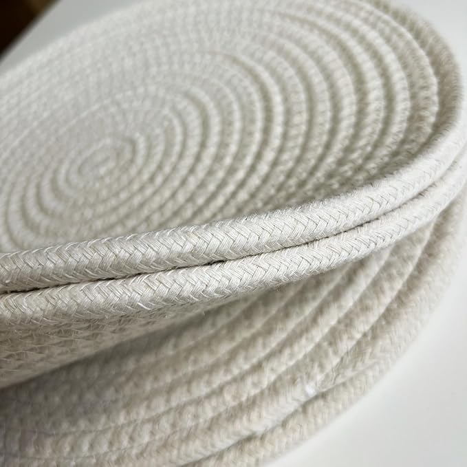 WAZAIGUR Round Placemats Washable Thick Cotton Absorbent 13 inch Round Table Mats for Kitchen Dining Table Set of 6 Round Woven Fabric Indoor/Outdoor Place Mats (Cream, 6)