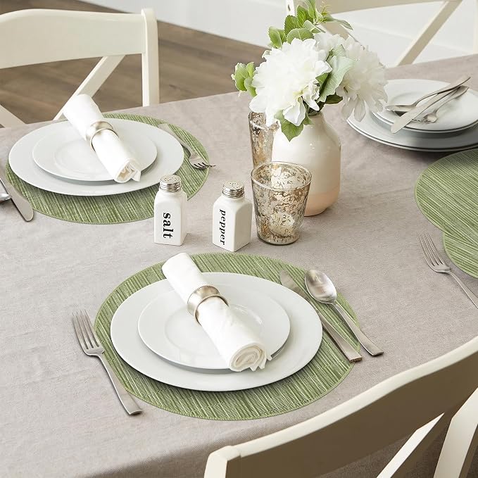 Niviy Green Round Placemats Set of 4, 15 Inch Washable Easy to Clean Heat-Resistant Anti-Skid Sage Green Placemats for Holiday Party Kitchen Dining Room Decoration