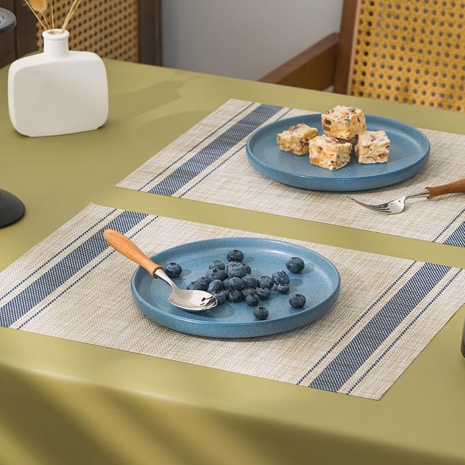 BACKTOEDEN Placemats Set of 8 Heat Resistant Washable Wipeable Placemat Woven Non-Slip Foldable Vinyl/Plastic Place Mats Indoor/Outdoor Mat Kitchen Dining Table Pad, Blue Skyline