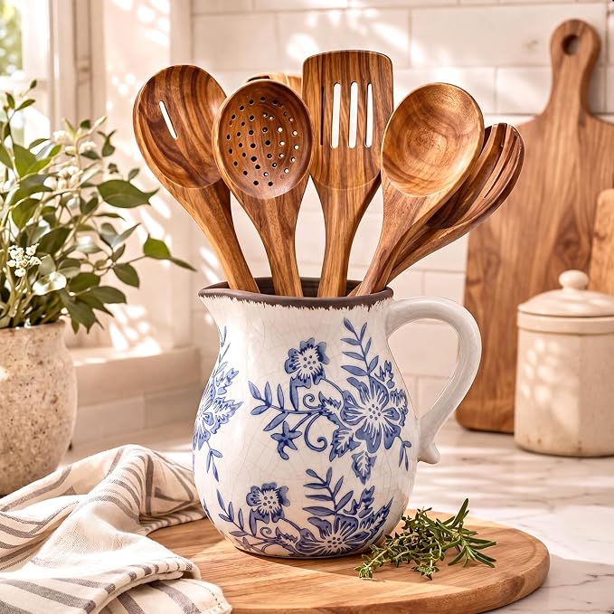 Blue Floral Ceramic Utensil Holder for Kitchen Counter, 6.69 Inch Rustic Farmhouse Cooking Utensil Holder with Handle Modern Kitchen Organizer Crock for Countertop Vintage Chinoiserie Decor