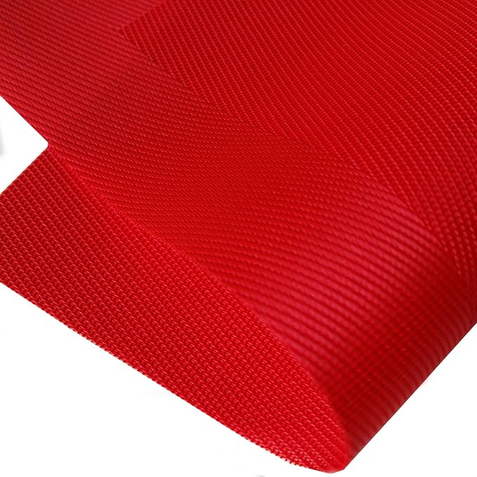 Vinyl Placemats Heat-Resistant Table Mats Washable Easy Clean Plastic Placemats for Dining Table Set of 4 (Red)