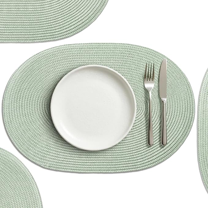 AHHFSMEI Placemats Set of 4 for Dining Table Washable Woven Non-Slip 18x12 inches Placemat Heat-Resistant Durable Table Mats for Dining Table Easy to Clean (Sage Green, 4)