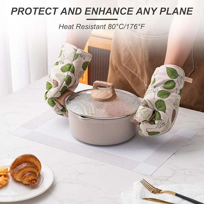 CADONO Placemats Set of 4 Washable Indoor/Outdoor Vinyl Place Mats for Dining Table Durable Non-Slip Heat Resistant PVC Weave Table Mats（Four-Corner-Beige）