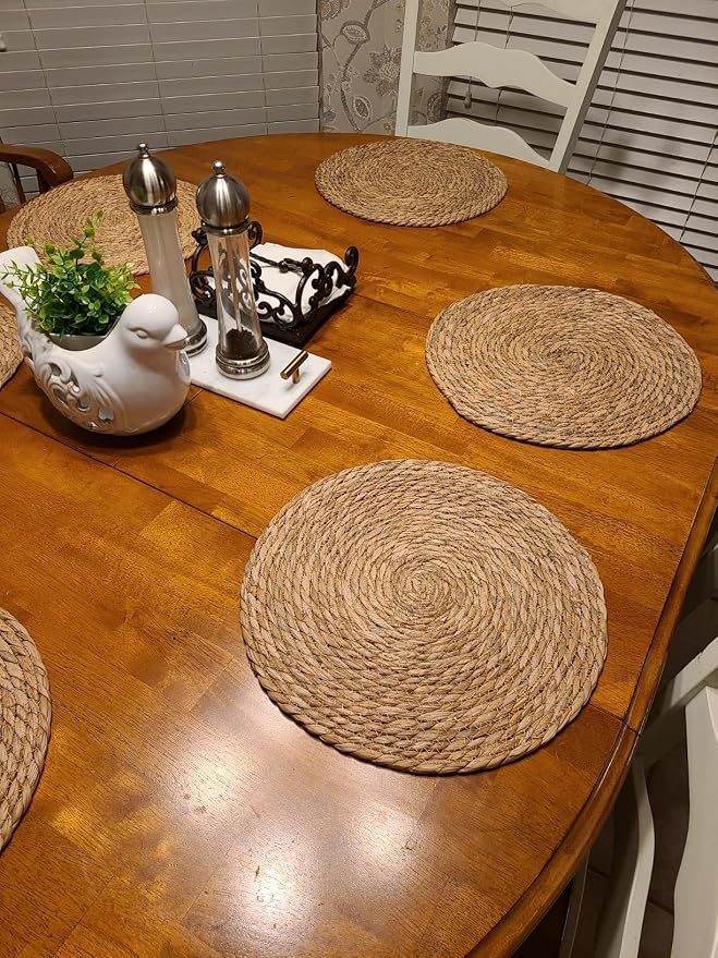 13 inch Round Woven Placemats Set of 6, Natural Hand-Woven Water Hyacinth Boho Rattan Placemats, Chargers for Dinner Plates, Farmhouse Weave Place Mats, Rustic Wicker Table Mats Decor for Home,Wedding