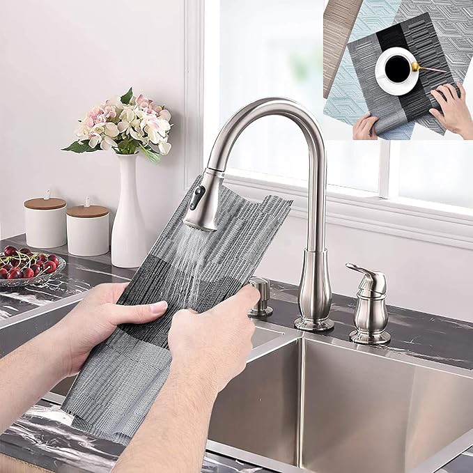 Placemats, Washable PVC Table Mats, Woven Vinyl Placemat for Dining Table Place Mats Set (6 Placemats and 1 Table Runner, Black and Grey)