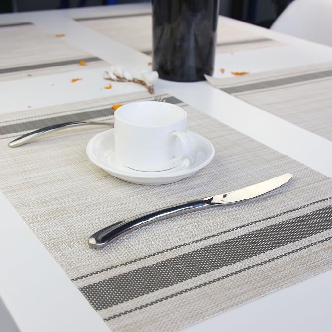 Placemats for Dinner Table Mats Table Placemats Washable Heat-resistand PVC Hard Placemats Set of 4（Gray）