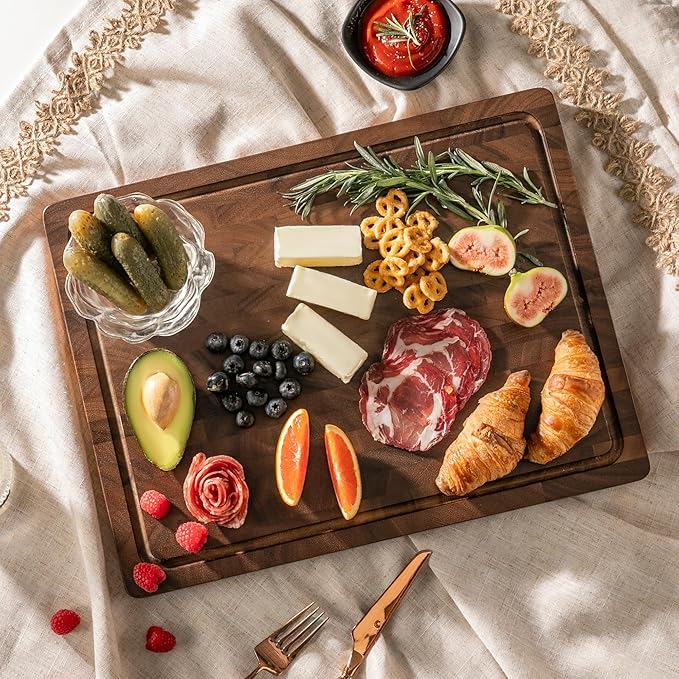 Walnut Wood Cutting Board, End Grain Cutting Boards for Kitchen, Woden Chopping Board with Inner Handle & Juice Groove, Reversible Butcher Block Meal Prep & Serving with Gift Box, 17"×13"×1"