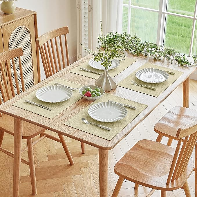 Softalker Faux Linen Placemats Set of 4-12 x 18 Inch, Heat Resistant Double Layered Durable Burlap Farmhouse Place Mats, Non-Slip Washable Rustic Table Mats for Dining, Kitchen, Party（Light Linen